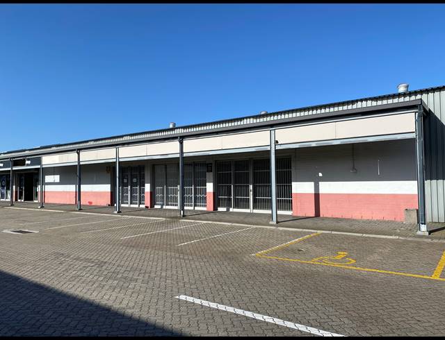 204M² RETAIL TO LET IN TOKAI